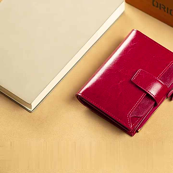 Vintage Card Holder Women's Wallets in Bright PU Leather
