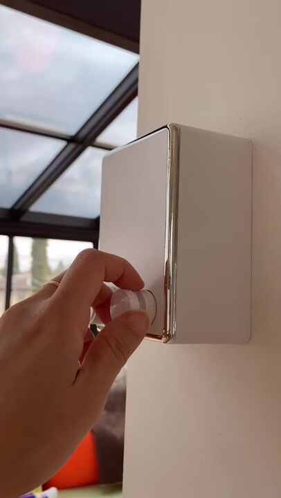 Stendibiancheria Retrattile Da Parete 5 M – Bianco, Fili In Acciaio Inox, Capacità 18 Kg - 6