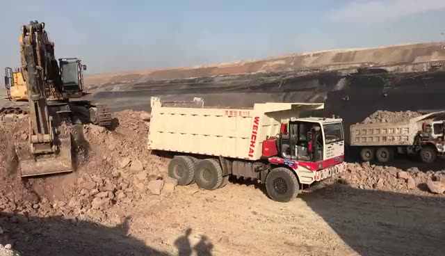 【タイムセール】  TRUCK STANDARD RAW 新品　未使用 トヨタ ランドクルーザー70 4.2 ZX ディーゼル 4WD(2365396951