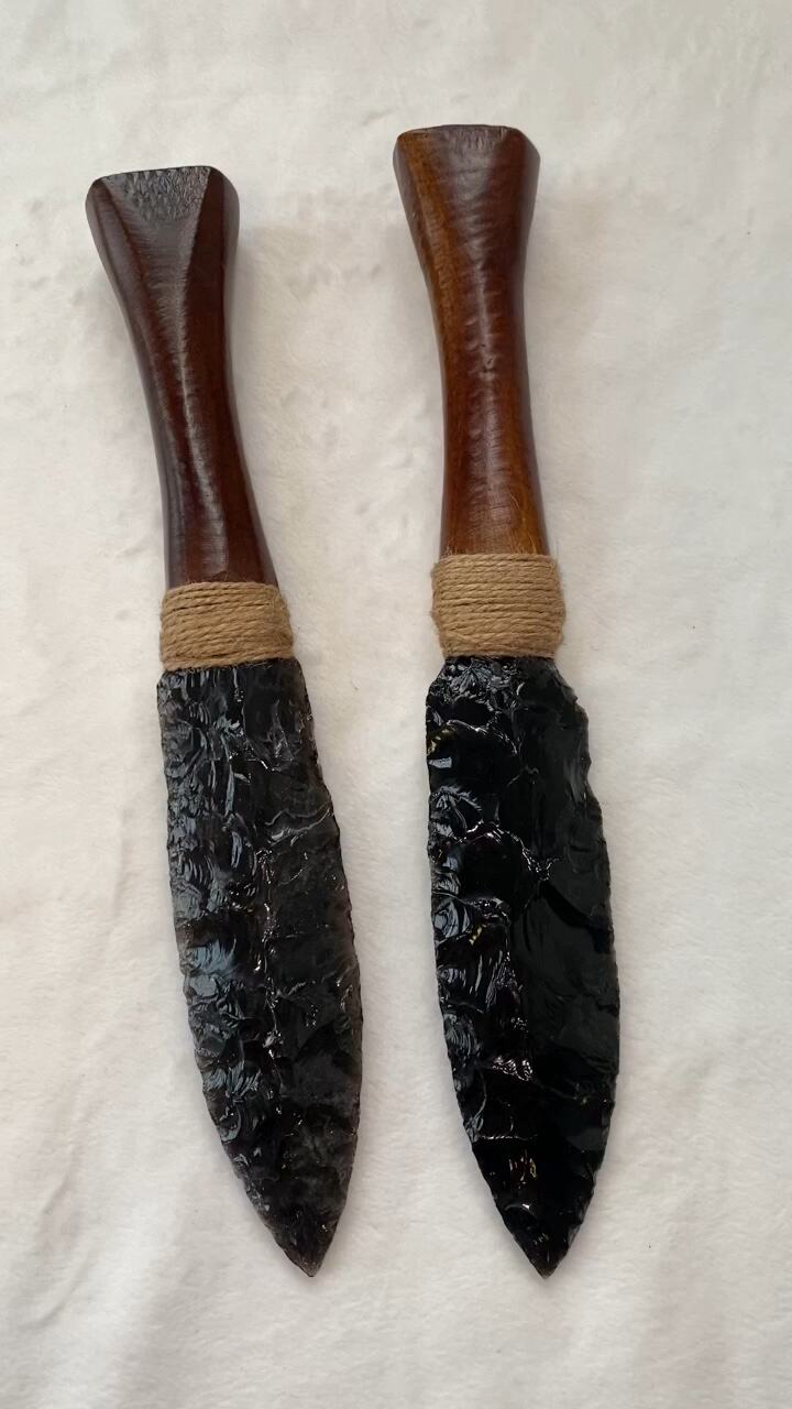 天然鈺石彫刻⋯⋯ 卸売 新品 人気 天然クォーツ宝石 クリスタル彫刻刀 黒曜石ダガー