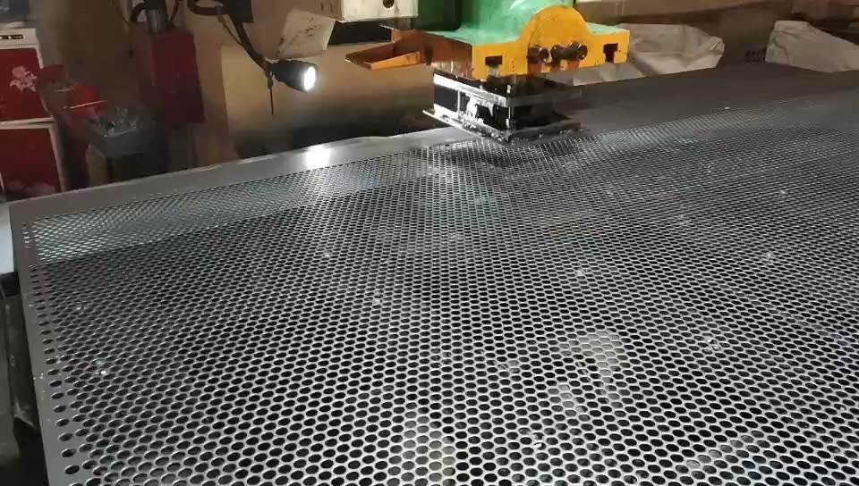 穴あき軟鋼板/建材金属穴あきメッシュ/鋼穴あき板金メッシュ| Alibaba.com