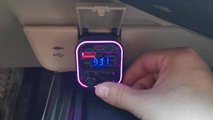 Bluetooth 5.0 Car FM Transmitter With QC3.0 & PD Fast Charging, LED - View #5