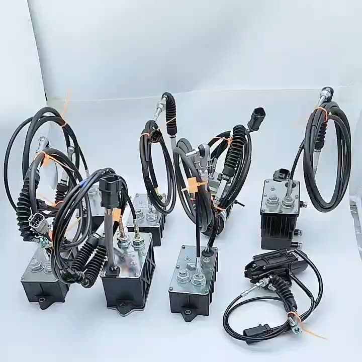 Excavator Throttle Motor R225-7 R350-7 R320-7 21EN32300