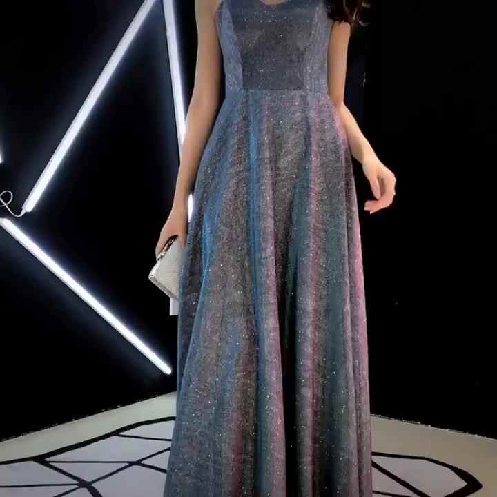 2019 Elegant Silver Sequined Evening Dresses Celebrity Holiday Women Wear  Formal Party Prom Gowns Plus Size