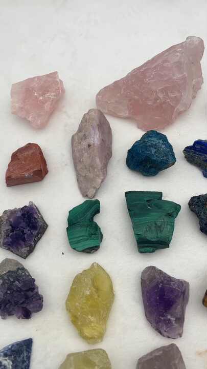 Wholesale Natural Crystal Uncut Gemstones Healing Stones Various