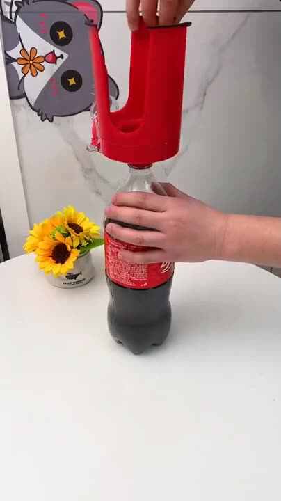 Distributeur de boissons au Soda, bouteille de Coke à l'envers, Machine de distribution d'eau potable, interrupteur pour fête, maison, Bar, Gadget de cuisine