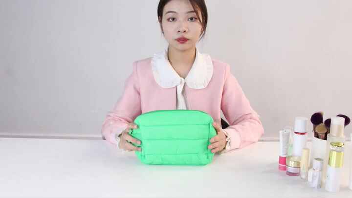 Green Puffer Cosmetic Bag main image 0