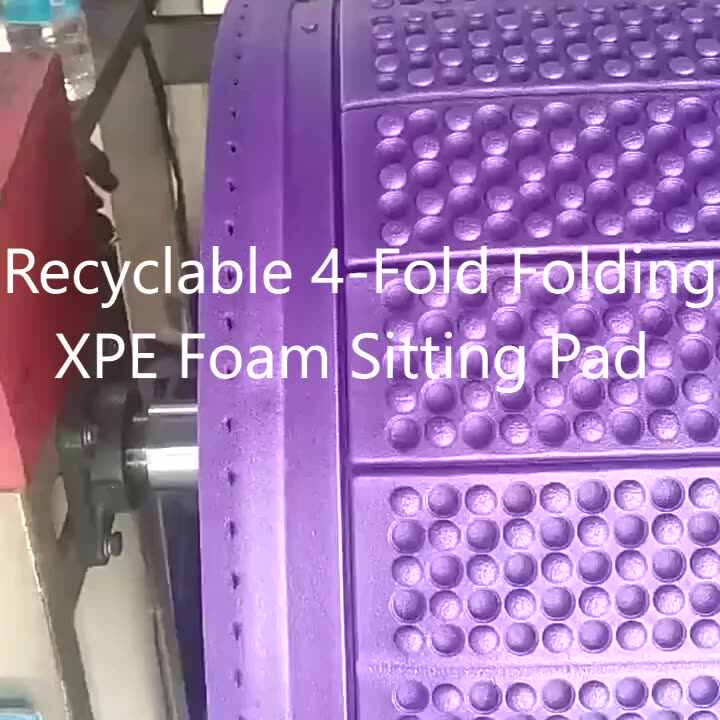Recyclable Eco-friendly 4-Fold Folding XPE Foam Cushion Waterproof EVA Foam  Seat Pad Mat Sheet for Picnic Camping
