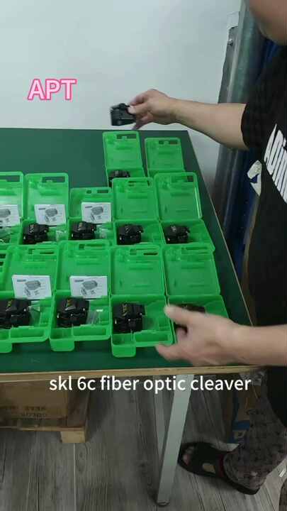 thumbnail image 2 of S-60C Green Optical Fiber Cleaver - Precision Fiber Cutter For FTTH With 16-Point Blade, 48K Cuts Capacity 2 of 11
