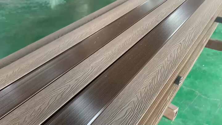Wood Plastic Composite Slats Bench - Durable &amp; Stylish