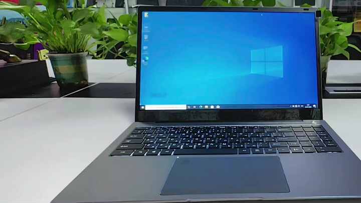 Intel Core i9 Laptop - 15.6