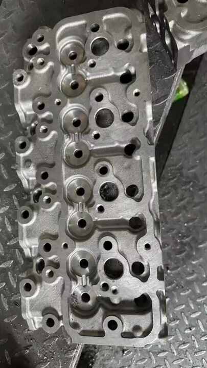 Casting Iron 1KZ Camshaft OE 13501-67010 for Toyota