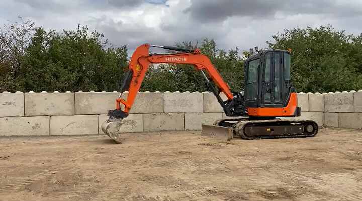 Hitachi ZX52 Excavator - High Efficiency & Reliable Performance