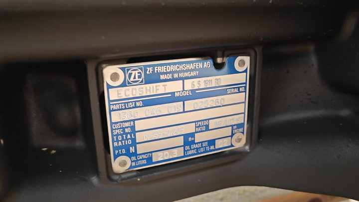 2300冊位 Bus Gearbox ZF 6S1911BO with Intarder - Reliable Performance