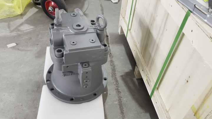 Excavator Parts EX160LC-5 Swing Motor 4367036 M2X146B-CHB-10A-19