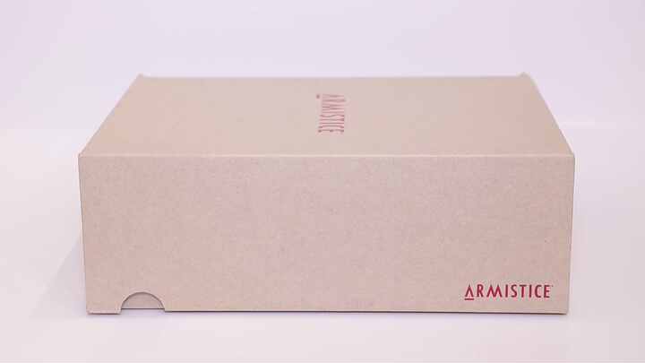 Luxury Unique Empty Shoe Box Corrugated Paper Sneaker Storage Embossing  Matt Lamination UV Coating for Premium Shoe Packaging