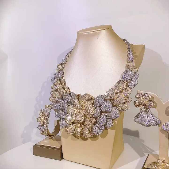 Zhuerrui Luxury Big Necklace Jewellery Sets for Women