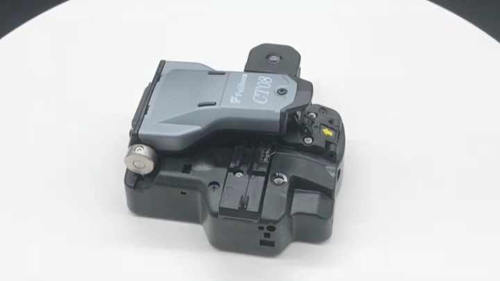 Fujikura CT-08 Fiber Cleaver - Precision and Durability