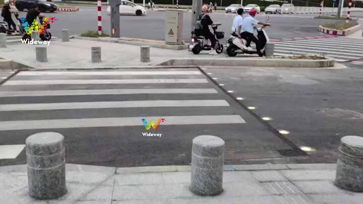 歩行者インテリジェント横断歩道警告インテリジェントゼブラ横断ライト