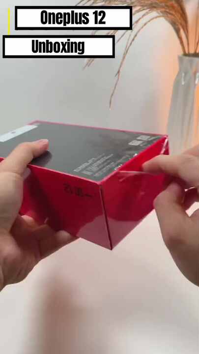 Oneplus 12 - Premium Smartphone with 120hz AMOLED Display