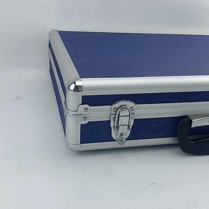 今だけ‼️ギブソンフライングVケース付き flying-v-maniacs-case-1-00.jpg