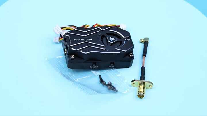 Malloy 4.9G/5.8G 2.5W VTX 56CH FPV-Videozender met Instelbare Malloy 4.9G/5.8G 2.5W VTX 56CH FPV-Videozender met Instelbare