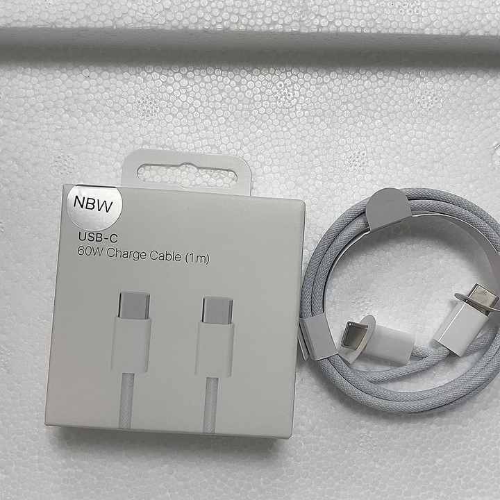 IPhone 16 pro 16pro max 15plus 15 PD 60W USBc高速充電データ