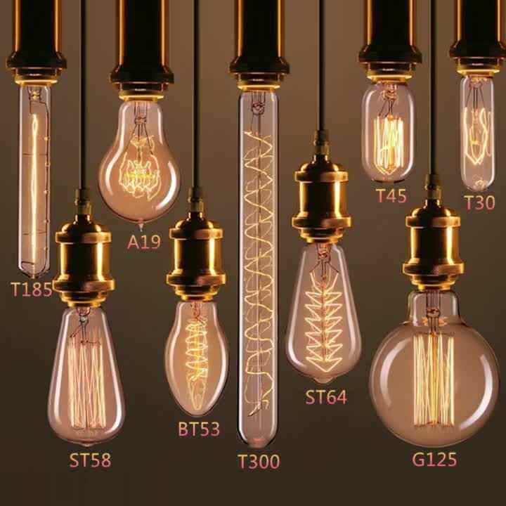 Set Van Realistische Transparante Vintage Edison Gloeilamp Geïsoleerd