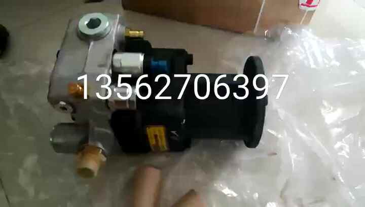 6560-71-1102 6560-71-1202 Fuel Injection Pump for WA600-3LK