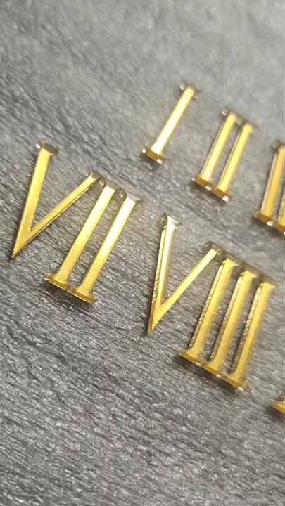Chiffre Miroir - Roman Numerals & Dashes for Clocks DIY