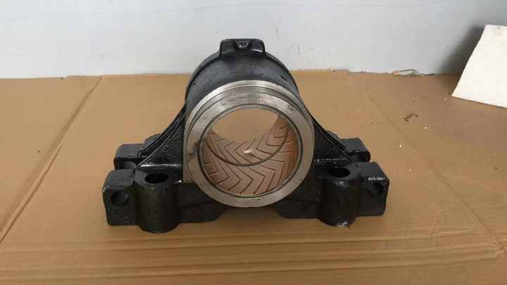 CXZ CYZCYHトラニオンスプリングシート89761404921513850912ブギー鋳鉄