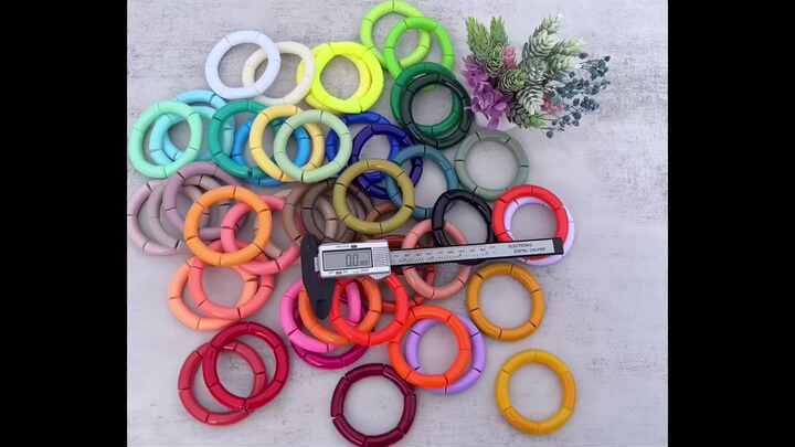 I più nuovi braccialetti elastici del tubo di bambù donne multicolore acrilico trasparente perline braccialetto braccialetto a portata di mano gioielli da polso all'ingrosso