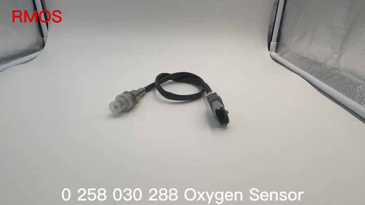 りお　0308 Auto Parts Oxygen Sensor Lambda Sensor Part Number 0258030288