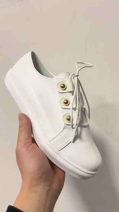 Promotionele schoenen met gaatjes in zool, schoenen met gaatjes in zool in de uitverkoop, schoenen met gaatjes in zool Promotie, promotionele producten, promotionele artikelen