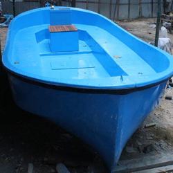 Perahu Mewah Desain Serat Kaca Berlubang