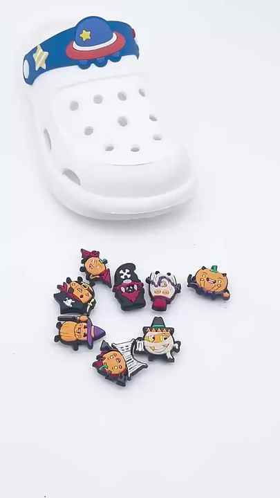 Wholesale NFL Football Team Clog Charms PVC Shoe Decorations