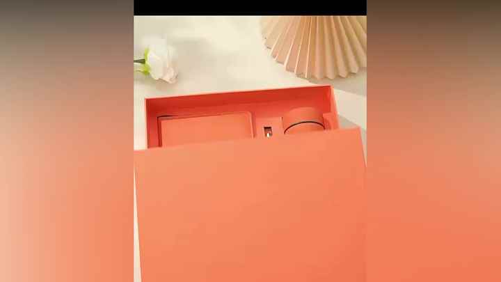 Luxury Corporate Gift Box Set Featuring Umbrella Vacuum Flask A5 Notebook-for Graduation Or Christmas