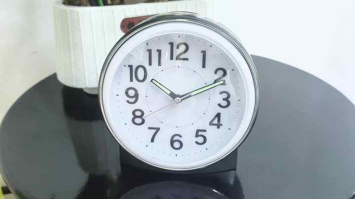 Custom Clear and Loud English Voice Talking Analog Alarm Clock