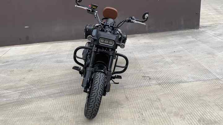 Classic MOTOR CYCLES クラシック　モーターサイクル カワサキ、世界初公開のニューモデル「大阪モーターサイクル
