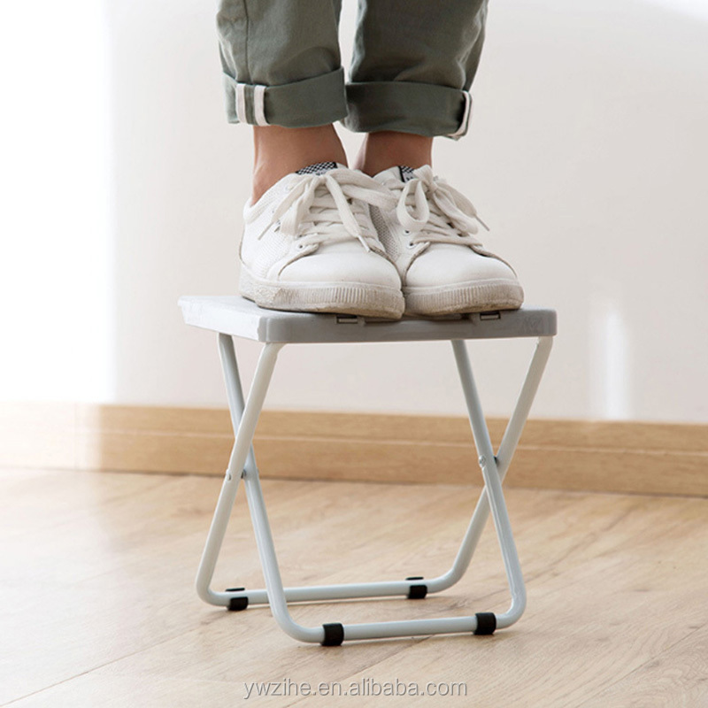 折叠重量轻的露营椅便携式火车凳子成人塑料小椅子家庭折叠奥斯曼长凳