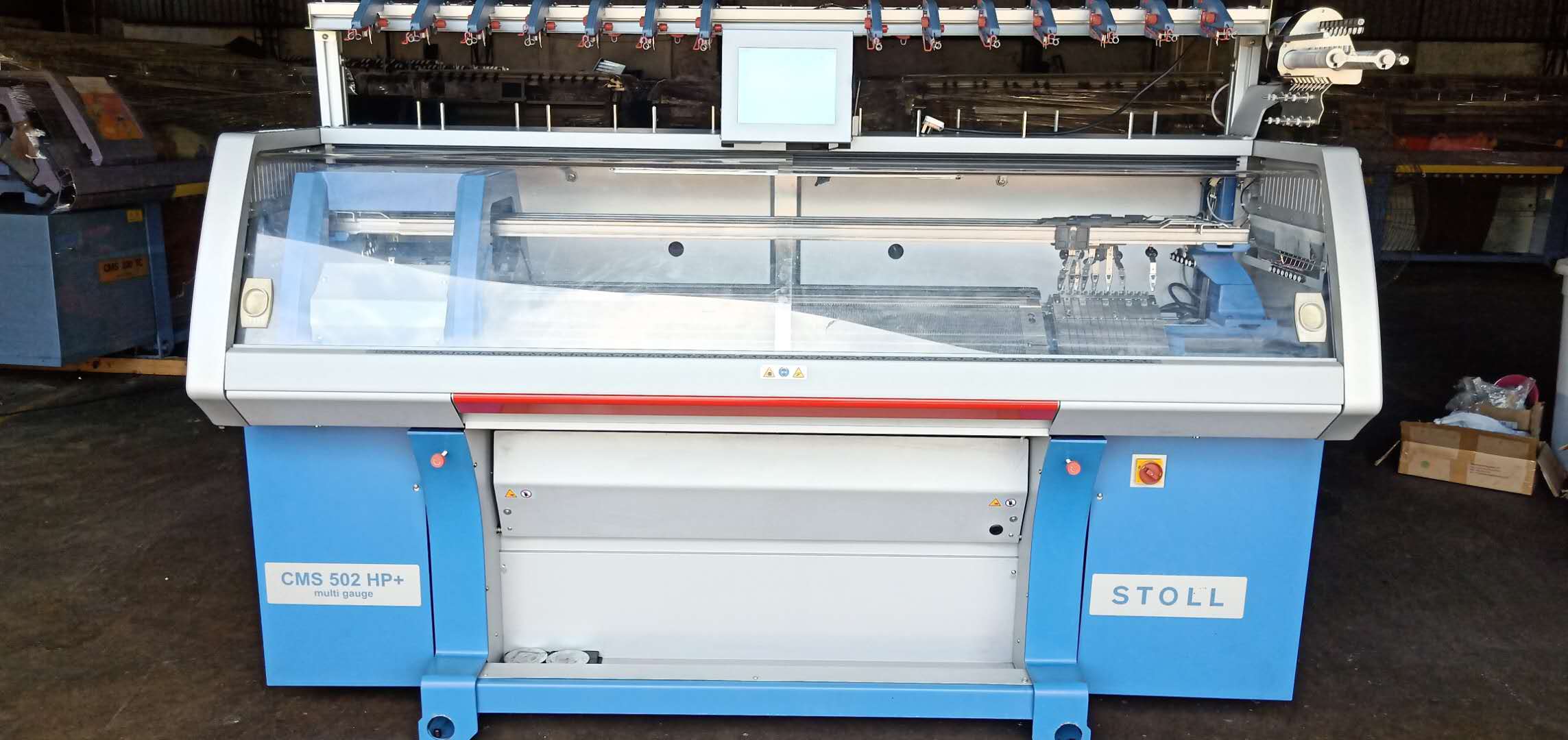Плосковязальная машина stoll. Stoll knitting machine. Cms машина. Станки для высокоскоростной обработки. Cms machine.
