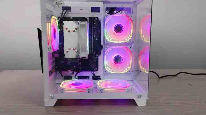 Desktop Computer with 16GB RAM and 1TB SSD for Gaming