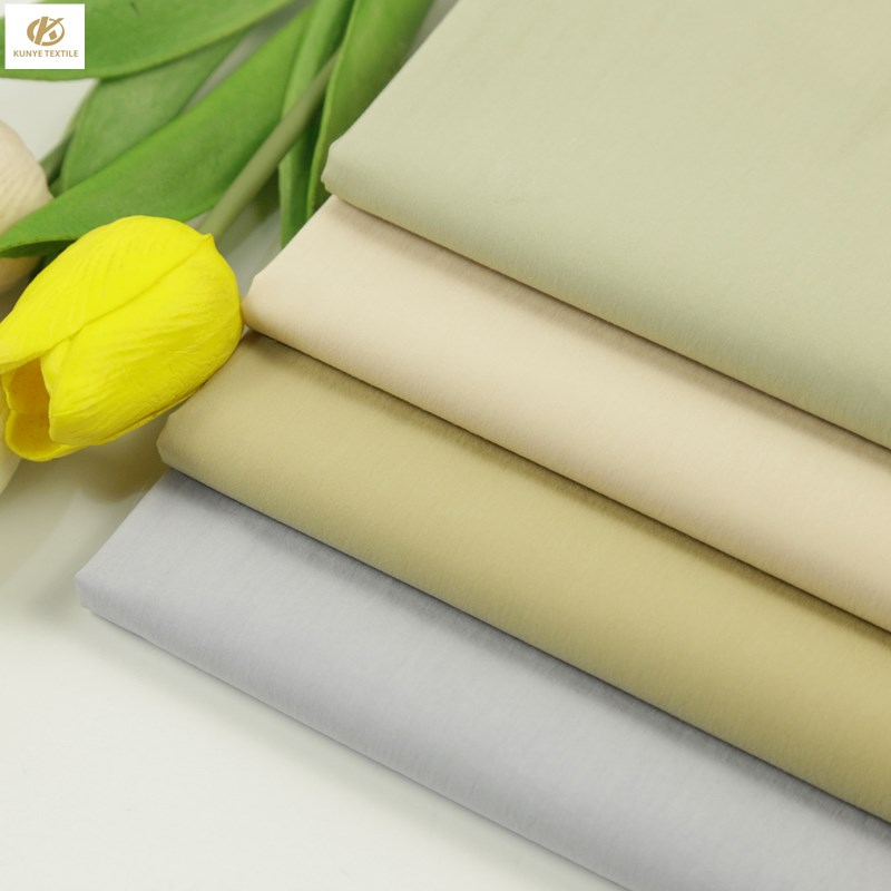 Готовые товары, мягкая 72% хлопковая 28% нейлоновая чистая ткань для рубашек