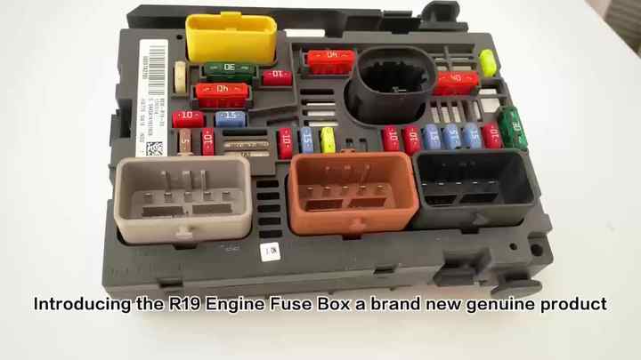 Genuine Electronic Control Module R02=R19 Fuse Box for Citreon C5