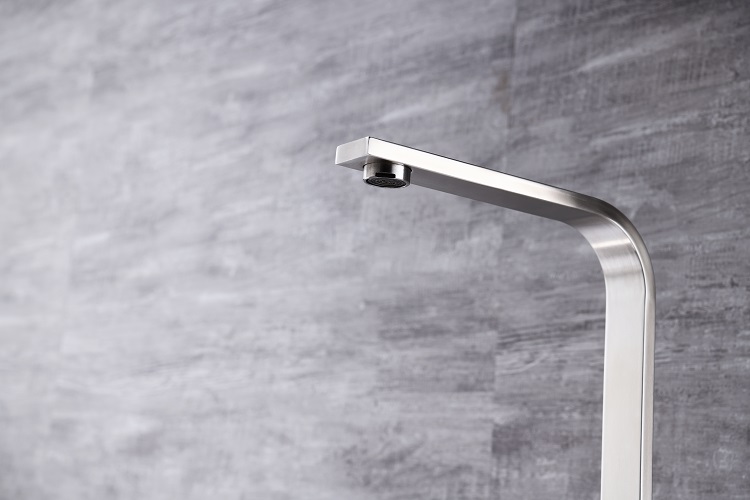 Fashion restaurant multi function sus304 kitchen faucet tap stainless steel square kitchen faucet torneiras da cozinha