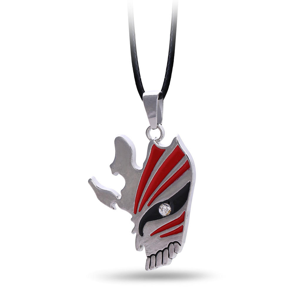Anime Bleach Ichigo Half Face Hollow Mask Necklace Cosplay Pendant Gift