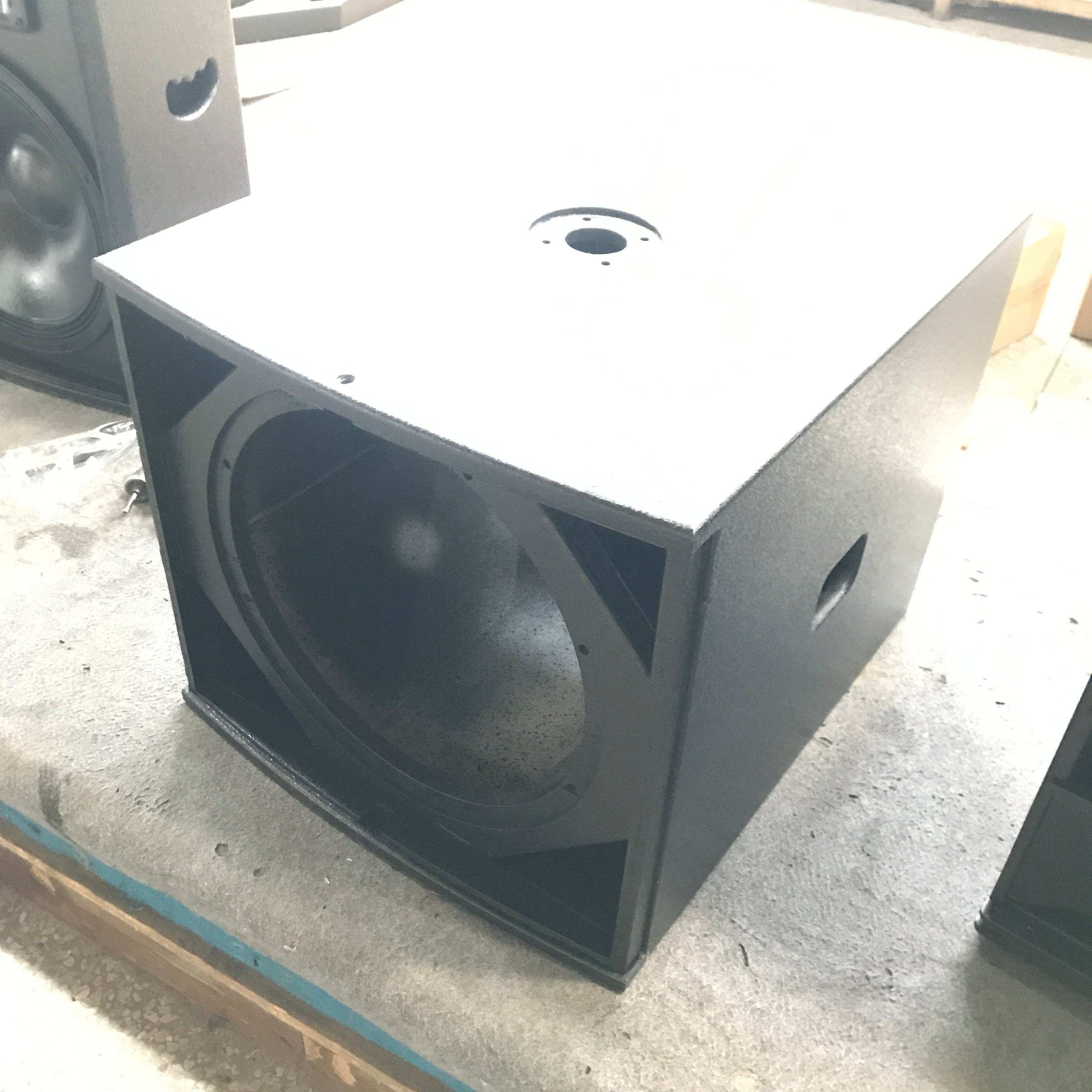 box bass 15 inch
