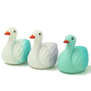 swan bath toy