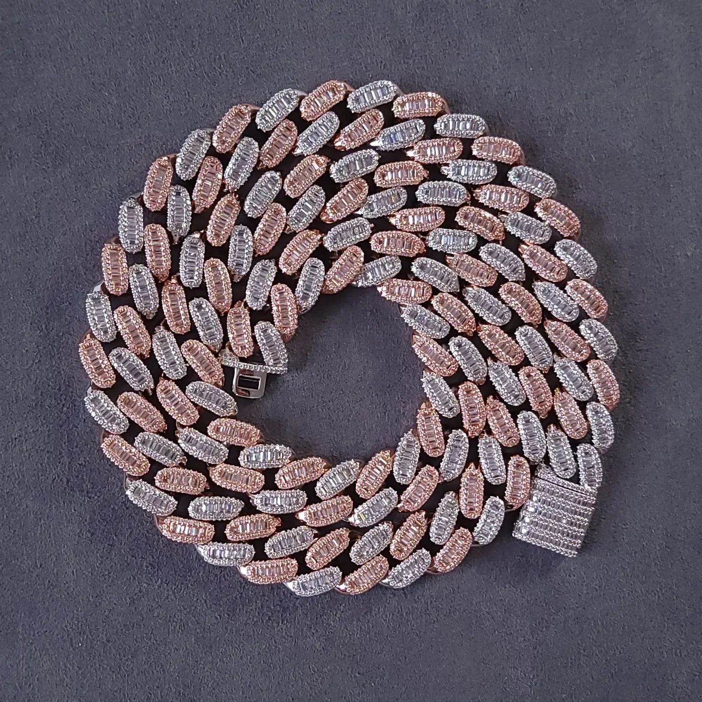 Custom Color 2 Tones 925 Sterling Silver Baguette VVS Moissanite Diamond Iced Out Cuban Link Chain Necklace