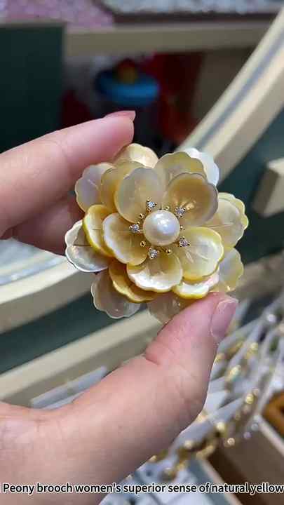 Superior Sense Women's Natural Yellow Shell Copper Corsage Dress Decoration  Pearl Peony Brooch for Wedding Party Gift Occasions